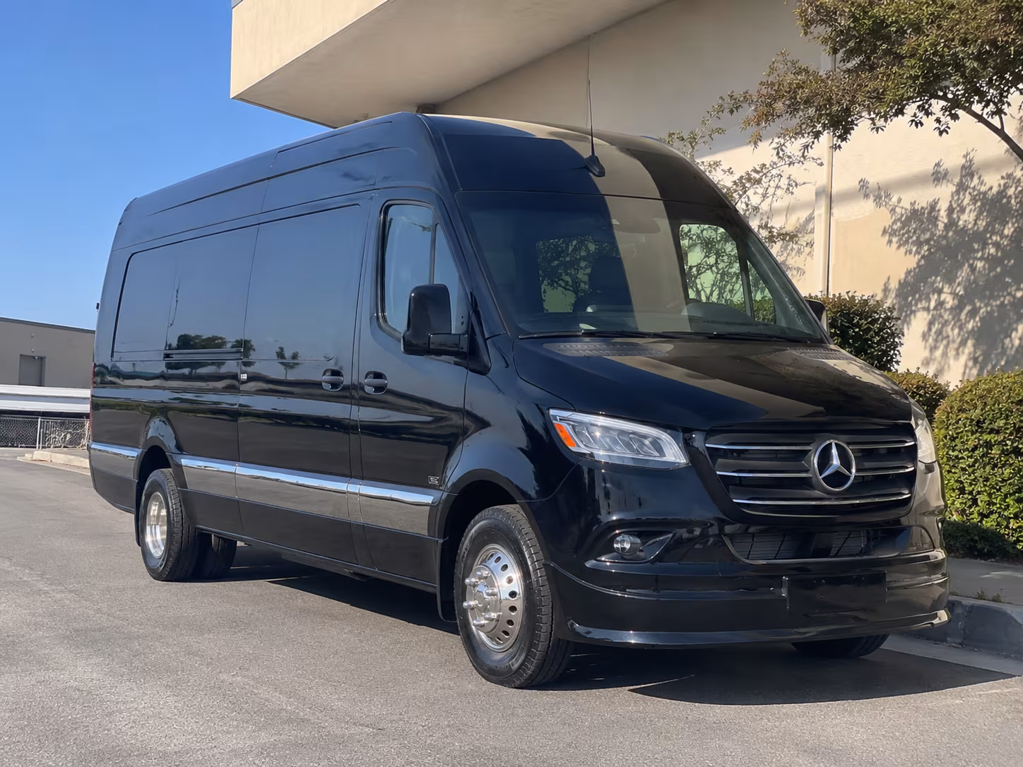 bus rental options for lake charles trips