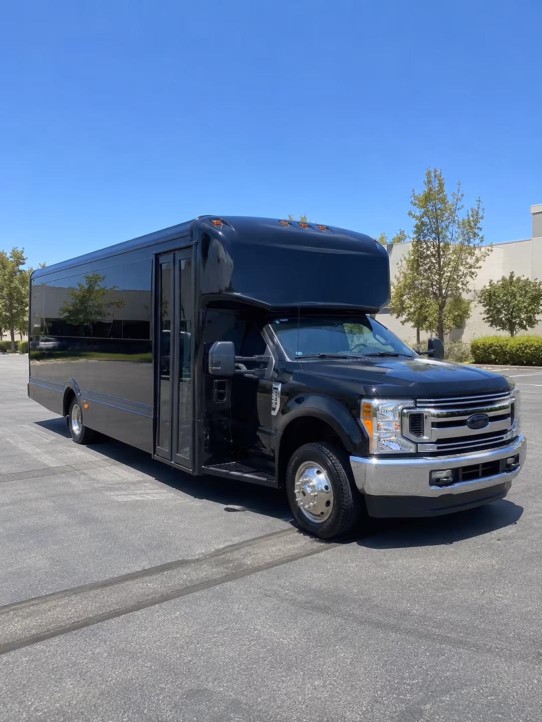 how the number of stops and hold time between them affect total booked hours in lake charles