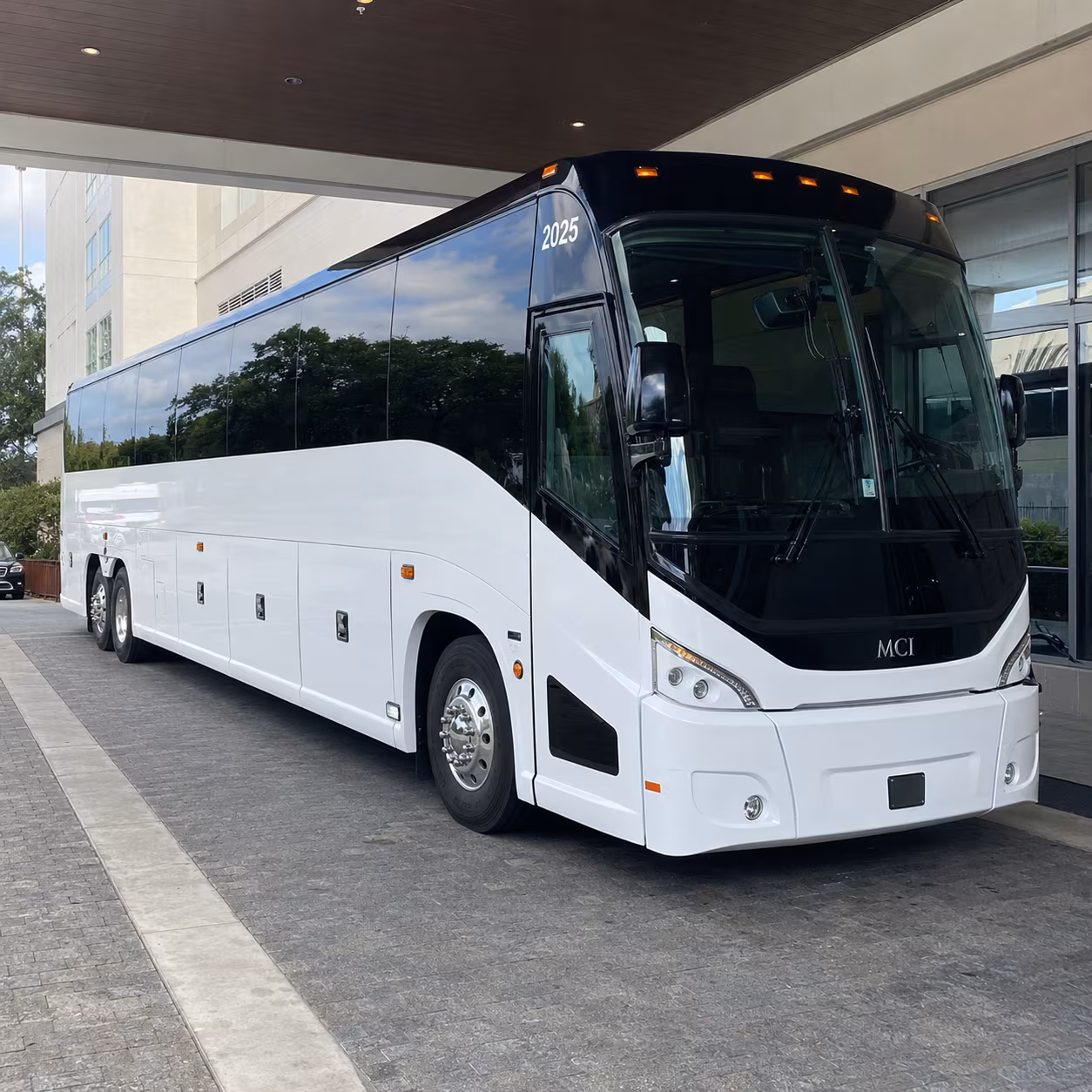 lake charles 54 passenger charter bus