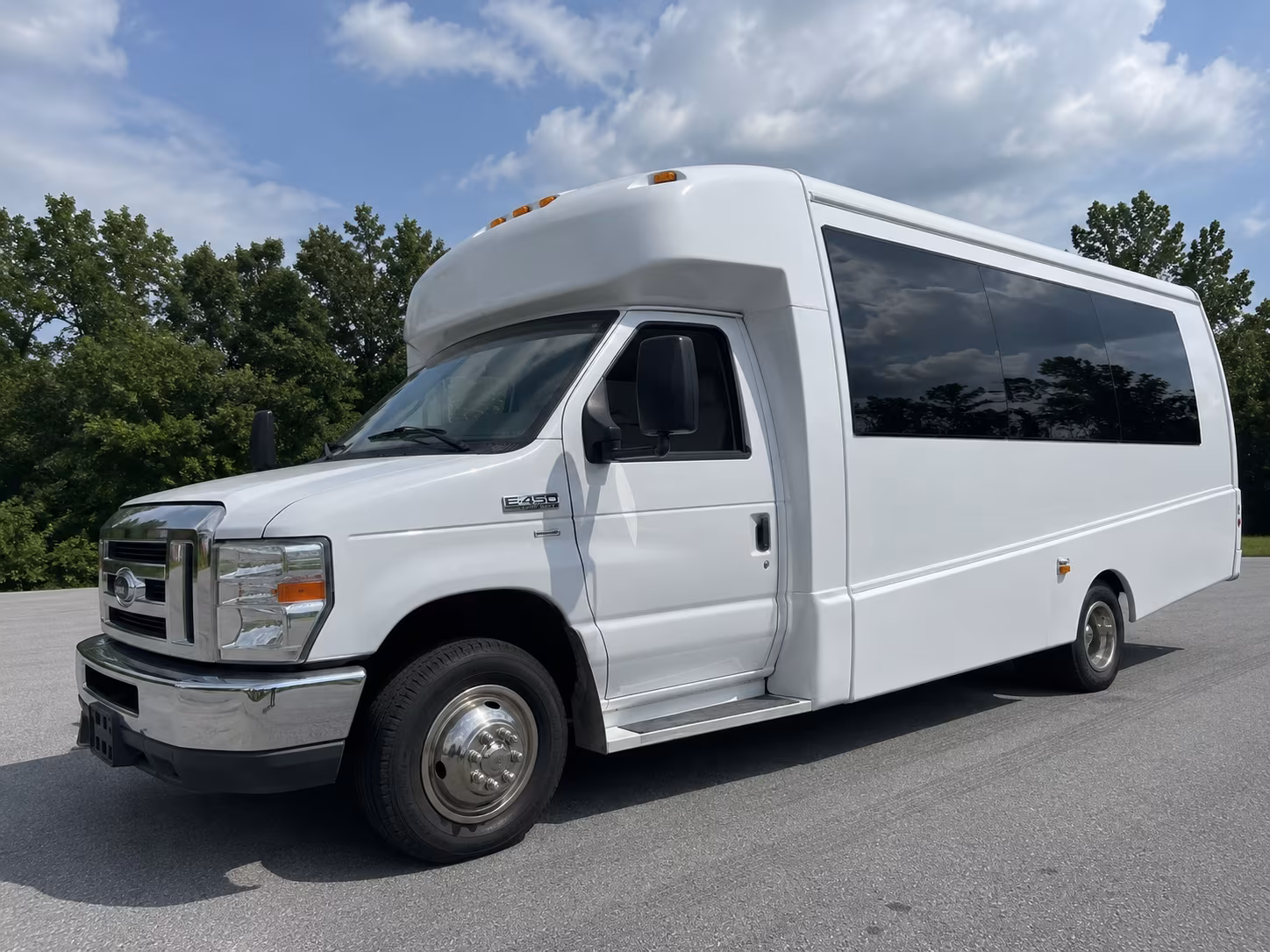 lake charles bus rental service area